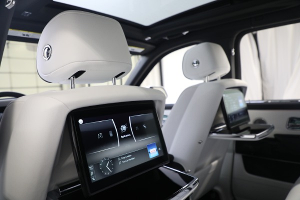 Used 2020 Rolls-Royce Cullinan for sale $305,900 at Rolls-Royce Motor Cars Greenwich in Greenwich CT 06830 22