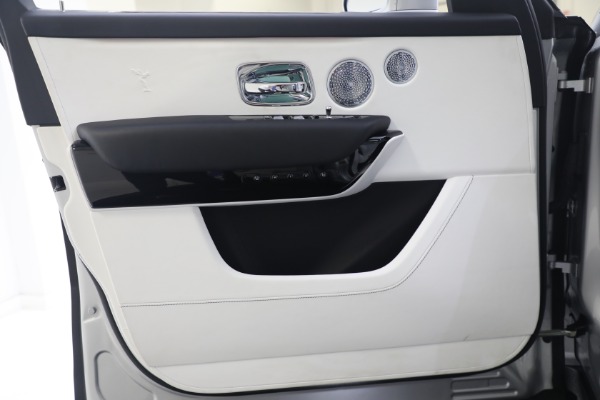 Used 2020 Rolls-Royce Cullinan for sale $305,900 at Rolls-Royce Motor Cars Greenwich in Greenwich CT 06830 25