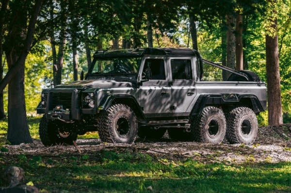 Used 1983 Land Rover Defender 110 Double Cab 6x6 Edition for sale $399,900 at Rolls-Royce Motor Cars Greenwich in Greenwich CT 06830 19
