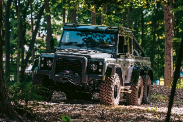 Used 1983 Land Rover Defender 110 Double Cab 6x6 Edition for sale $399,900 at Rolls-Royce Motor Cars Greenwich in Greenwich CT 06830 20