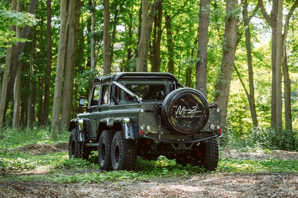 Used 1983 Land Rover Defender 110 Double Cab 6x6 Edition for sale $399,900 at Rolls-Royce Motor Cars Greenwich in Greenwich CT 06830 23