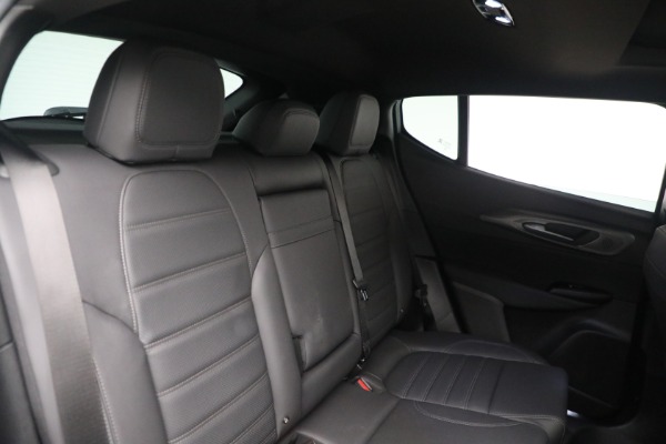 New 2024 Alfa Romeo Tonale Veloce for sale Sold at Rolls-Royce Motor Cars Greenwich in Greenwich CT 06830 22