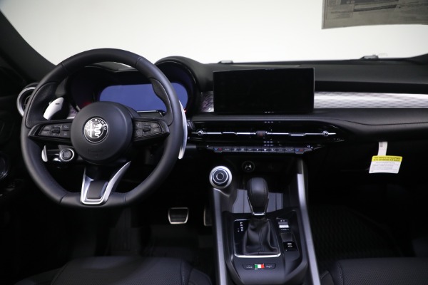 New 2024 Alfa Romeo Tonale Veloce for sale Sold at Rolls-Royce Motor Cars Greenwich in Greenwich CT 06830 25
