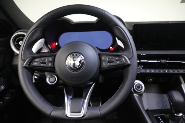 New 2024 Alfa Romeo Tonale Veloce for sale Sold at Rolls-Royce Motor Cars Greenwich in Greenwich CT 06830 26