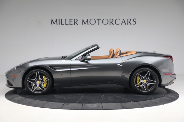 Used 2017 Ferrari California T for sale $151,900 at Rolls-Royce Motor Cars Greenwich in Greenwich CT 06830 3