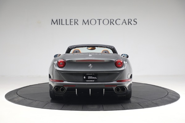 Used 2017 Ferrari California T for sale $151,900 at Rolls-Royce Motor Cars Greenwich in Greenwich CT 06830 6