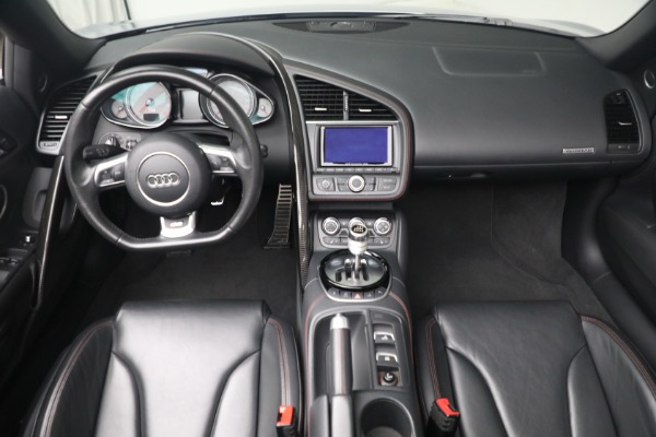 Used 2015 Audi R8 4.2 quattro Spyder for sale Sold at Rolls-Royce Motor Cars Greenwich in Greenwich CT 06830 21
