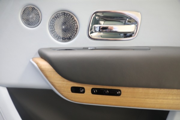 Used 2019 Rolls-Royce Cullinan for sale Sold at Rolls-Royce Motor Cars Greenwich in Greenwich CT 06830 23