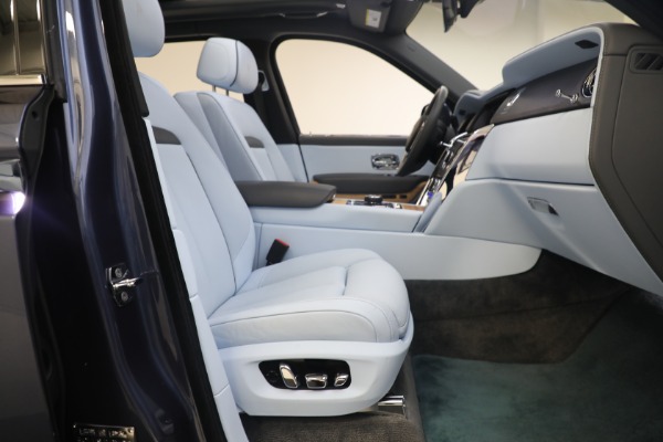 Used 2019 Rolls-Royce Cullinan for sale Sold at Rolls-Royce Motor Cars Greenwich in Greenwich CT 06830 26