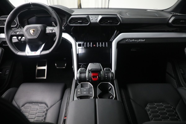 Used 2021 Lamborghini Urus for sale Sold at Rolls-Royce Motor Cars Greenwich in Greenwich CT 06830 19