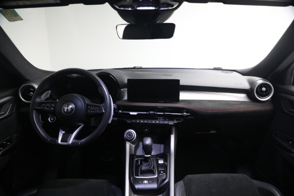 Used 2024 Alfa Romeo Tonale Veloce for sale $26,900 at Rolls-Royce Motor Cars Greenwich in Greenwich CT 06830 22