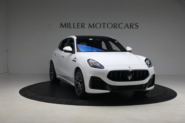 New 2023 Maserati Grecale Trofeo for sale $110,095 at Rolls-Royce Motor Cars Greenwich in Greenwich CT 06830 12