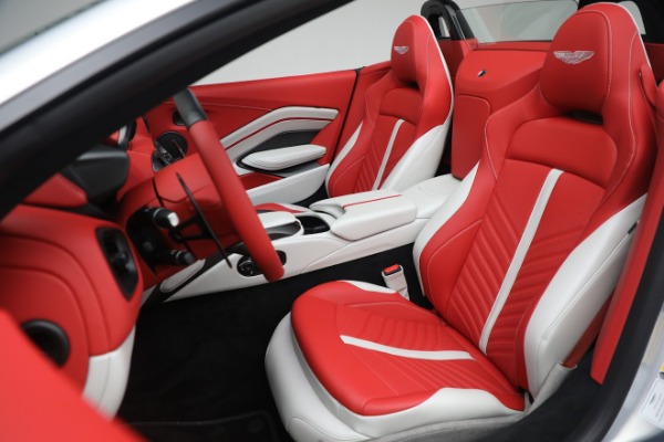 Used 2023 Aston Martin Vantage V12 for sale $418,586 at Rolls-Royce Motor Cars Greenwich in Greenwich CT 06830 25