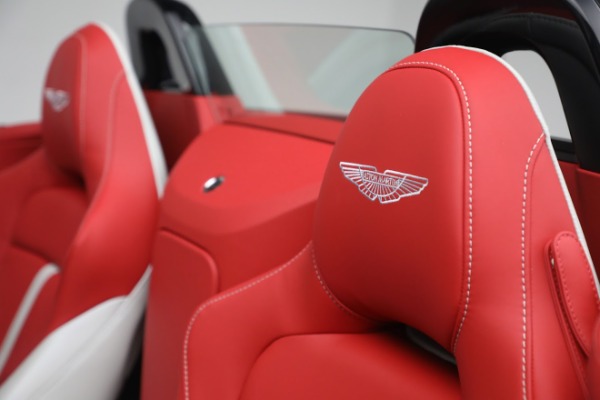Used 2023 Aston Martin Vantage V12 for sale $418,586 at Rolls-Royce Motor Cars Greenwich in Greenwich CT 06830 27
