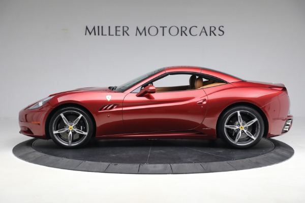 Used 2014 Ferrari California for sale $136,900 at Rolls-Royce Motor Cars Greenwich in Greenwich CT 06830 14