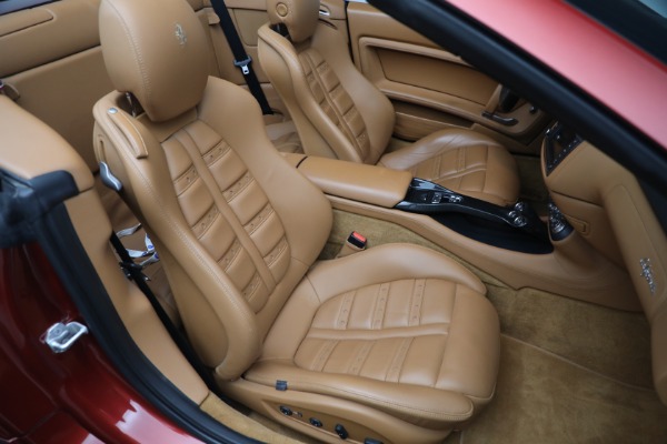 Used 2014 Ferrari California for sale $136,900 at Rolls-Royce Motor Cars Greenwich in Greenwich CT 06830 25