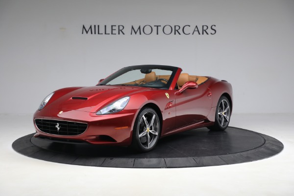 Used 2014 Ferrari California for sale $136,900 at Rolls-Royce Motor Cars Greenwich in Greenwich CT 06830 1