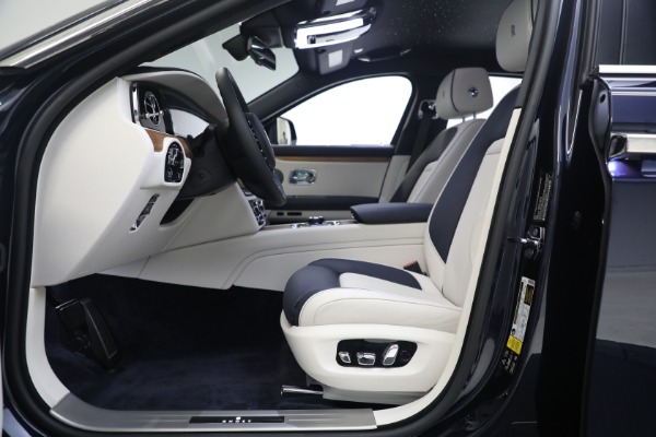 Used 2021 Rolls-Royce Ghost for sale $299,900 at Rolls-Royce Motor Cars Greenwich in Greenwich CT 06830 14