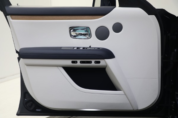 Used 2021 Rolls-Royce Ghost for sale $299,900 at Rolls-Royce Motor Cars Greenwich in Greenwich CT 06830 19