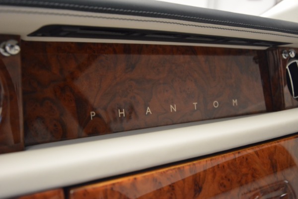 Used 2011 Rolls-Royce Phantom for sale Sold at Rolls-Royce Motor Cars Greenwich in Greenwich CT 06830 15