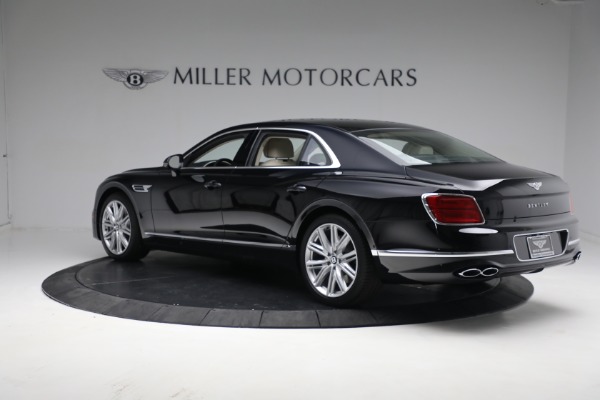 New 2023 Bentley Flying Spur V8 for sale $243,705 at Rolls-Royce Motor Cars Greenwich in Greenwich CT 06830 6