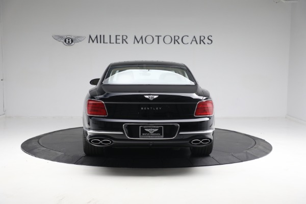 New 2023 Bentley Flying Spur V8 for sale $243,705 at Rolls-Royce Motor Cars Greenwich in Greenwich CT 06830 8