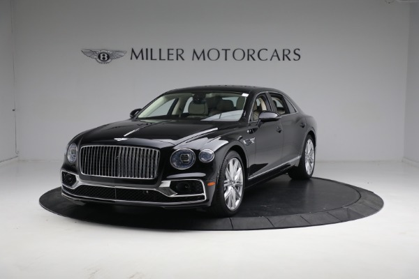 New 2023 Bentley Flying Spur V8 for sale $243,705 at Rolls-Royce Motor Cars Greenwich in Greenwich CT 06830 1