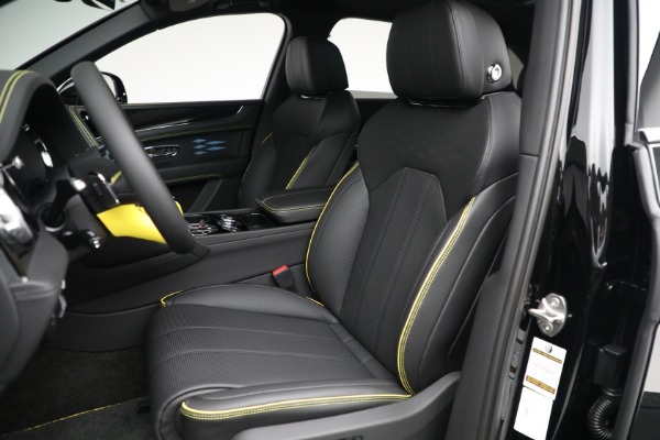 New 2023 Bentley Bentayga EWB V8 for sale $270,600 at Rolls-Royce Motor Cars Greenwich in Greenwich CT 06830 20