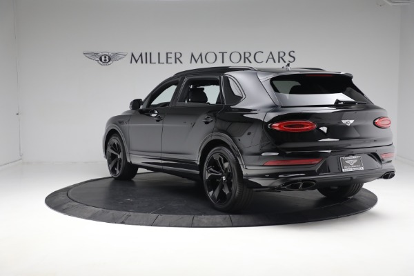 New 2023 Bentley Bentayga EWB V8 for sale $270,600 at Rolls-Royce Motor Cars Greenwich in Greenwich CT 06830 6