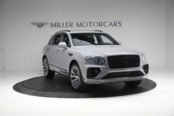 New 2023 Bentley Bentayga Azure V8 for sale $275,715 at Rolls-Royce Motor Cars Greenwich in Greenwich CT 06830 14