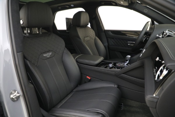 New 2023 Bentley Bentayga Azure V8 for sale $275,715 at Rolls-Royce Motor Cars Greenwich in Greenwich CT 06830 27