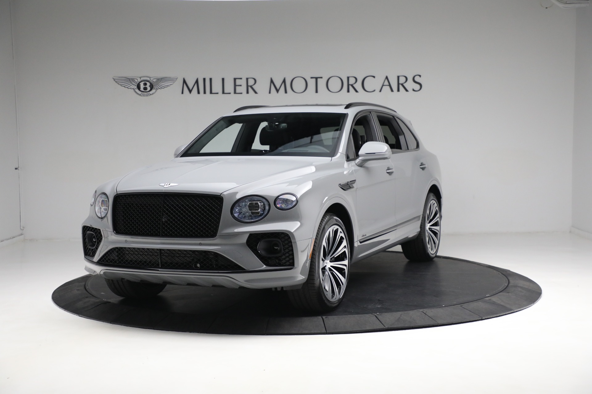 New 2023 Bentley Bentayga Azure V8 for sale $275,715 at Rolls-Royce Motor Cars Greenwich in Greenwich CT 06830 1