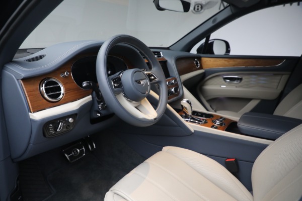 Used 2023 Bentley Bentayga EWB Azure V8 for sale $267,900 at Rolls-Royce Motor Cars Greenwich in Greenwich CT 06830 13