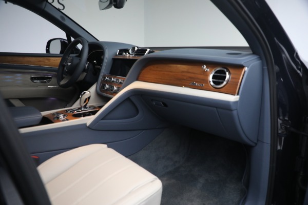 Used 2023 Bentley Bentayga EWB Azure V8 for sale $267,900 at Rolls-Royce Motor Cars Greenwich in Greenwich CT 06830 21