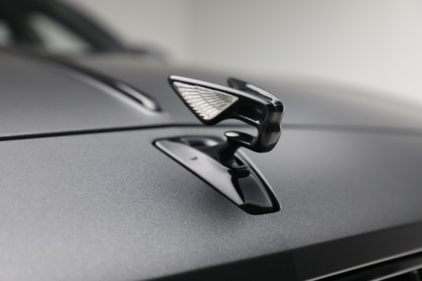Used 2022 Bentley Flying Spur V8 for sale Sold at Rolls-Royce Motor Cars Greenwich in Greenwich CT 06830 20