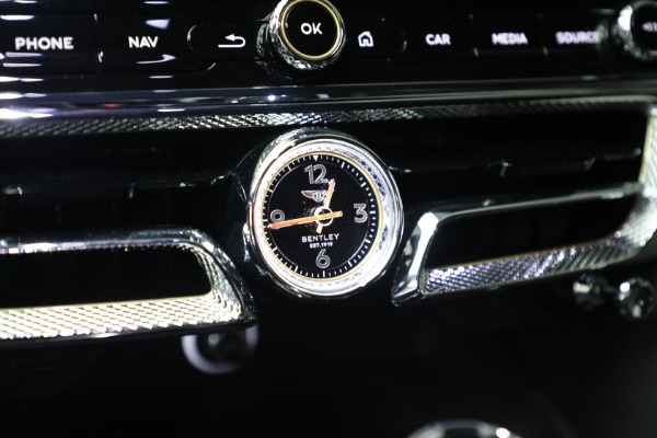 Used 2022 Bentley Flying Spur V8 for sale Sold at Rolls-Royce Motor Cars Greenwich in Greenwich CT 06830 22