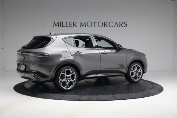 New 2024 Alfa Romeo Tonale Veloce for sale $57,300 at Rolls-Royce Motor Cars Greenwich in Greenwich CT 06830 10