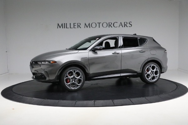 Used 2024 Alfa Romeo Tonale Hybrid Veloce for sale $28,900 at Rolls-Royce Motor Cars Greenwich in Greenwich CT 06830 5