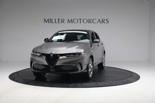 New 2024 Alfa Romeo Tonale Veloce for sale $57,300 at Rolls-Royce Motor Cars Greenwich in Greenwich CT 06830 1