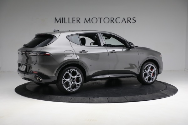 New 2024 Alfa Romeo Tonale Veloce for sale $55,300 at Rolls-Royce Motor Cars Greenwich in Greenwich CT 06830 13