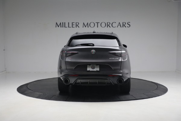 New 2024 Alfa Romeo Stelvio Veloce for sale $58,455 at Rolls-Royce Motor Cars Greenwich in Greenwich CT 06830 8