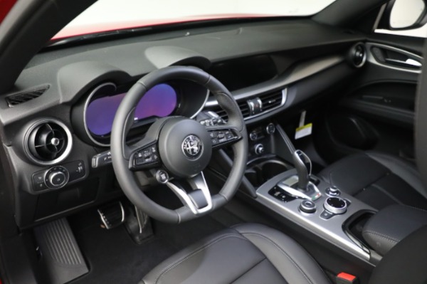 New 2024 Alfa Romeo Stelvio Ti for sale $54,320 at Rolls-Royce Motor Cars Greenwich in Greenwich CT 06830 26