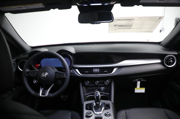 New 2024 Alfa Romeo Stelvio Ti for sale $54,320 at Rolls-Royce Motor Cars Greenwich in Greenwich CT 06830 27