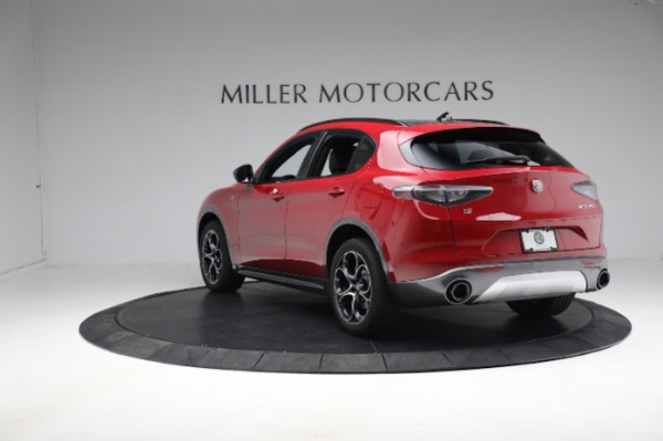 New 2024 Alfa Romeo Stelvio Ti for sale $54,320 at Rolls-Royce Motor Cars Greenwich in Greenwich CT 06830 7