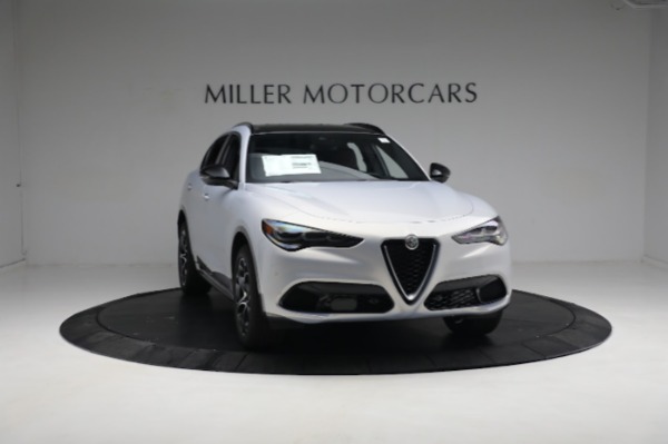 New 2024 Alfa Romeo Stelvio Ti for sale $55,230 at Rolls-Royce Motor Cars Greenwich in Greenwich CT 06830 15