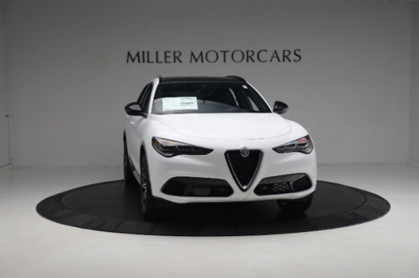 New 2024 Alfa Romeo Stelvio Ti for sale $53,820 at Rolls-Royce Motor Cars Greenwich in Greenwich CT 06830 17