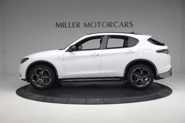 New 2024 Alfa Romeo Stelvio Ti for sale $53,820 at Rolls-Royce Motor Cars Greenwich in Greenwich CT 06830 4
