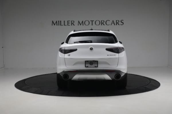 New 2024 Alfa Romeo Stelvio Ti for sale $53,820 at Rolls-Royce Motor Cars Greenwich in Greenwich CT 06830 9
