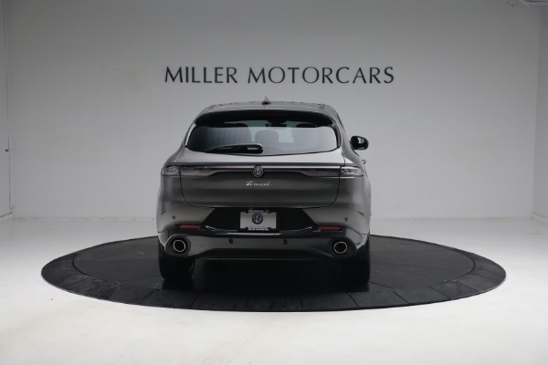 New 2024 Alfa Romeo Tonale Veloce for sale $57,300 at Rolls-Royce Motor Cars Greenwich in Greenwich CT 06830 8