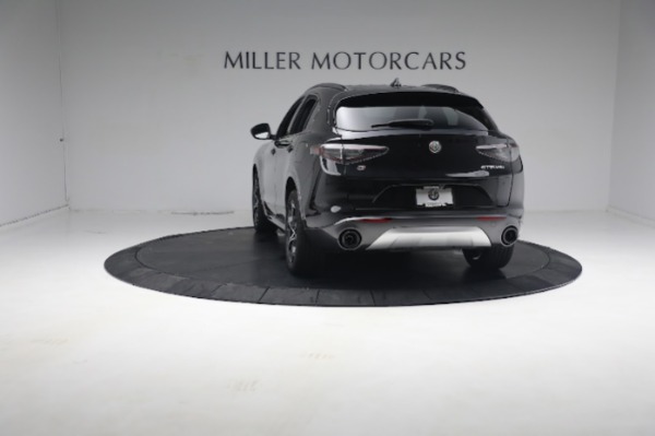 New 2024 Alfa Romeo Stelvio Ti for sale $55,230 at Rolls-Royce Motor Cars Greenwich in Greenwich CT 06830 8